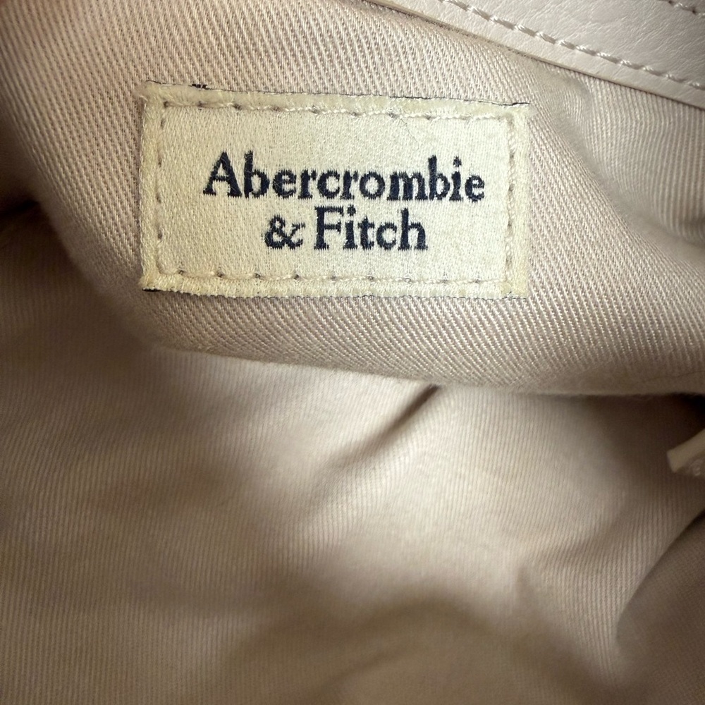 ABERCROMBIE AND FITCH NWOT BLACK BUCKET HANDBAG WITH BROWN LUCITE HANDLES - Picture 8 of 9